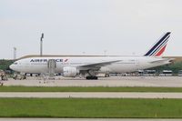 F-GSPS @ LFPG - Boeing 777-228-ER, Parked, Roissy Charles De Gaulle airport (LFPG-CDG) - by Yves-Q