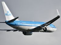PH-BGO @ LFBD - KL1318 take off runway 23 to Amsterdam - by JC Ravon - FRENCHSKY