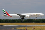 A6-ENI @ BUD - Emirates - by Chris Jilli