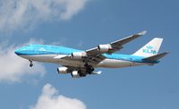PH-BFV @ KORD - Boeing 747-400