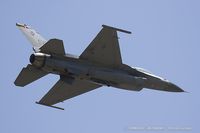 91-0376 @ KOSH - F-16CJ Fighting Falcon 91-0376 SW from 77th FS Gamblers 20th FW Shaw AFB, SC