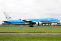 PH-BQH @ EHAM - KLM asia Boeing 777 - by Andreas Ranner