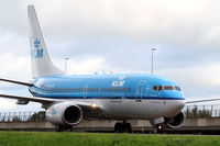 PH-BGW @ EHAM - KLM Boeing 737 - by Andreas Ranner