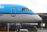 PH-EZT @ EHAM - KLM cityhopper ERJ-190 - by Andreas Ranner