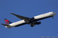 N831MH @ KJFK - Boeing 767-432/ER  - Delta Air Lines  C/N 29702 , N831MH - by Dariusz Jezewski www.FotoDj.com