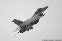 88-0459 @ KLSV - F-16CG Fighting Falcon 88-0459 HL from 4th FS Fightin' Fuujins 388th FW Hill AFB, UT