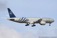 EI-DDH @ KJFK - Boeing 777-243/ER - SkyTeam (Alitalia)   C/N 32784, EI-DDH - by Dariusz Jezewski www.FotoDj.com