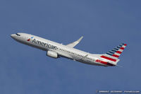 N886NN @ KJFK - Boeing 737-823 - American Airlines  C/N 33223, N886NN - by Dariusz Jezewski www.FotoDj.com
