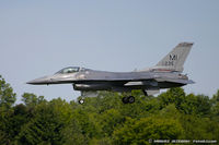 86-0235 @ KYIP - F-16C Fighting Falcon 86-0235 MI from 107th FS Red Devils 127th FW Selfridge ANGB, MI