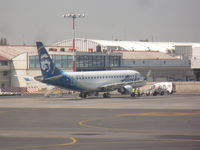 N181SY @ MMMX - ERJ-175LR - by Christian Maurer