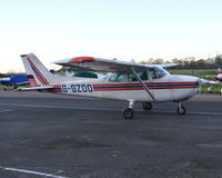 G-GZDO @ EGTR - Cessna 172N Skyhawk at Elstree. Ex C-GZDO - by moxy
