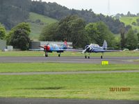 ZK-YAK @ NZAR - landing avec amis - by magnaman