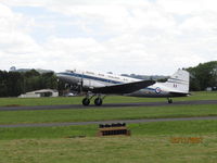 ZK-DAK @ NZAR - rolling in at ardmore - by magnaman