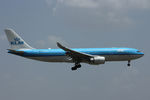 PH-AOK @ DFW - Arriving at DFW Airport - by Zane Adams