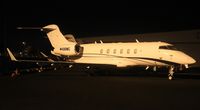 N430WC @ ORL - Challenger 300