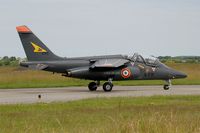 E105 @ LFRJ - Dassault-Dornier Alpha Jet E, Taxiing to holding point rwy 26, Landivisiau Naval Air Base (LFRJ) - by Yves-Q