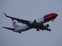 EI-FJA @ LFBD - Norwegian (Knud Rasmussen livery) diverted to BOD, IBK8GV landing runway 29, very bad weather.... - by JC Ravon - FRENCHSKY