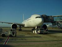 F-GSPE @ LFPG - Air France boarding to Atlanta - by JC Ravon - FRENCHSKY
