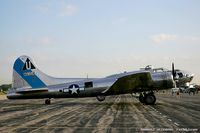 N9323Z @ KYIP - Boeing B-17G Flying Fortress Sentimental Journey  C/N 44-83514, N9323Z - by Dariusz Jezewski www.FotoDj.com