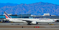 F-GSQY @ KLAS - F-GSQY Air France Boeing 777-328(ER) s/n 35678 - Las Vegas - McCarran International (LAS / KLAS)
USA - Nevada, January 7, 2018
Photo: Tomás Del Coro - by Tomás Del Coro