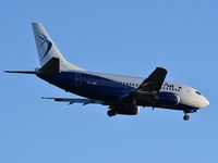 YR-AMD @ LFBD - Blue Air 167 from Bucharest landing runway 23 - by JC Ravon - FRENCHSKY
