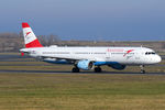 OE-LBE @ VIE - Austrian Airlines - by Chris Jilli