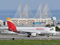 EC-MFO @ LPPT - landing from Madrid Barajas - by JC Ravon - FRENCHSKY