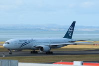 ZK-OKG @ NZAA - Air New Zealand - by Jan Buisman