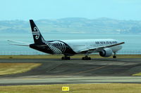 ZK-OKR @ NZAA - Air New Zealand - by Jan Buisman