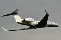 N650GU @ EGGW - AVjet Corps G650 climbing out of London Luton - by dave226688