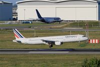 F-GMZE @ LFBO - Airbus A321-111, Landing rwy 14R, Toulouse-Blagnac Airport (LFBO-TLS) - by Yves-Q