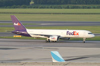 N915FD @ VIE - FedEx - Federal Express Boeing 757-200 - by Thomas Ramgraber