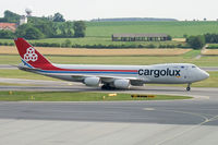 LX-VCC @ VIE - Cargolux Boeing 747-8 - by Thomas Ramgraber