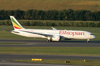 ET-AUO @ VIE - Ethiopian Airlines Boeing 787-9 - by Thomas Ramgraber