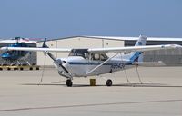 N6543V @ KCMA - Cessna 172RG