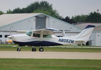N8052M @ KOSH - Cessna T210M