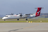 VH-QOC @ YSWG - QantasLink (VH-QOC) Bombardier DHC-8-402Q taxiing at Wagga Wagga Airport - by YSWG-photography