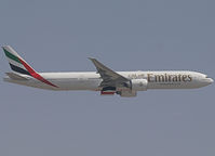 A6-ENQ @ OMDB - Take off from DUBAI INTERNATIONAL Airport - by Willem Göebel