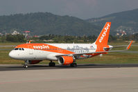 OE-IVA @ LOWG - Easy Jet A320-200 @GRZ - by Stefan Mager
