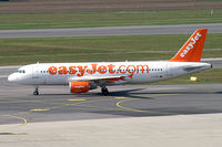 G-EZWF @ VIE - easyJet Airline Airbus A320 - by Thomas Ramgraber