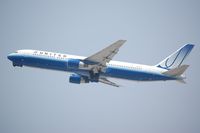 N648UA @ KLAX - United B763 taking-off - by FerryPNL