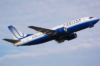 N339UA @ CYYZ - United B733 taking-off. - by FerryPNL