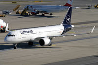 D-AINK @ VIE - Lufthansa Airbus A320N - by Thomas Ramgraber