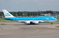 PH-BFL @ EHAM - KLM B744 - by FerryPNL