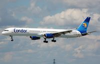 D-ABOF @ EDDL - Arrival of Condor B753 - by FerryPNL