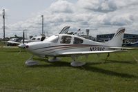 N123VG @ KOSH - Cirrus SR22  C/N 383, N123VG - by Dariusz Jezewski www.FotoDj.com