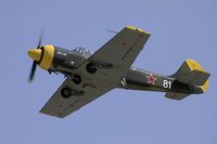 N352BW @ KOSH - Yakovlev (Aerostar) Yak-52  C/N 833412, N352BW