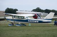 N405MW @ KOSH - Cessna 172D Skyhawk  C/N 17250433, N405MW - by Dariusz Jezewski www.FotoDj.com