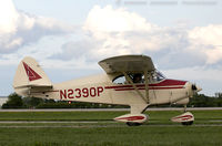 N2390P @ KOSH - Piper PA-22-150 Tri-Pacer  C/N 22-2781, N2390P - by Dariusz Jezewski www.FotoDj.com