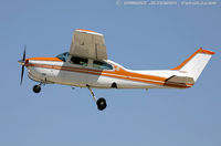 N4895Y - Cessna T210N Turbo Centurion  C/N 21064033, N4895Y